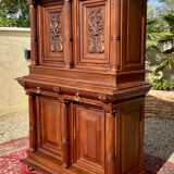 Neo-Renaissance walnut buffet - 19th century