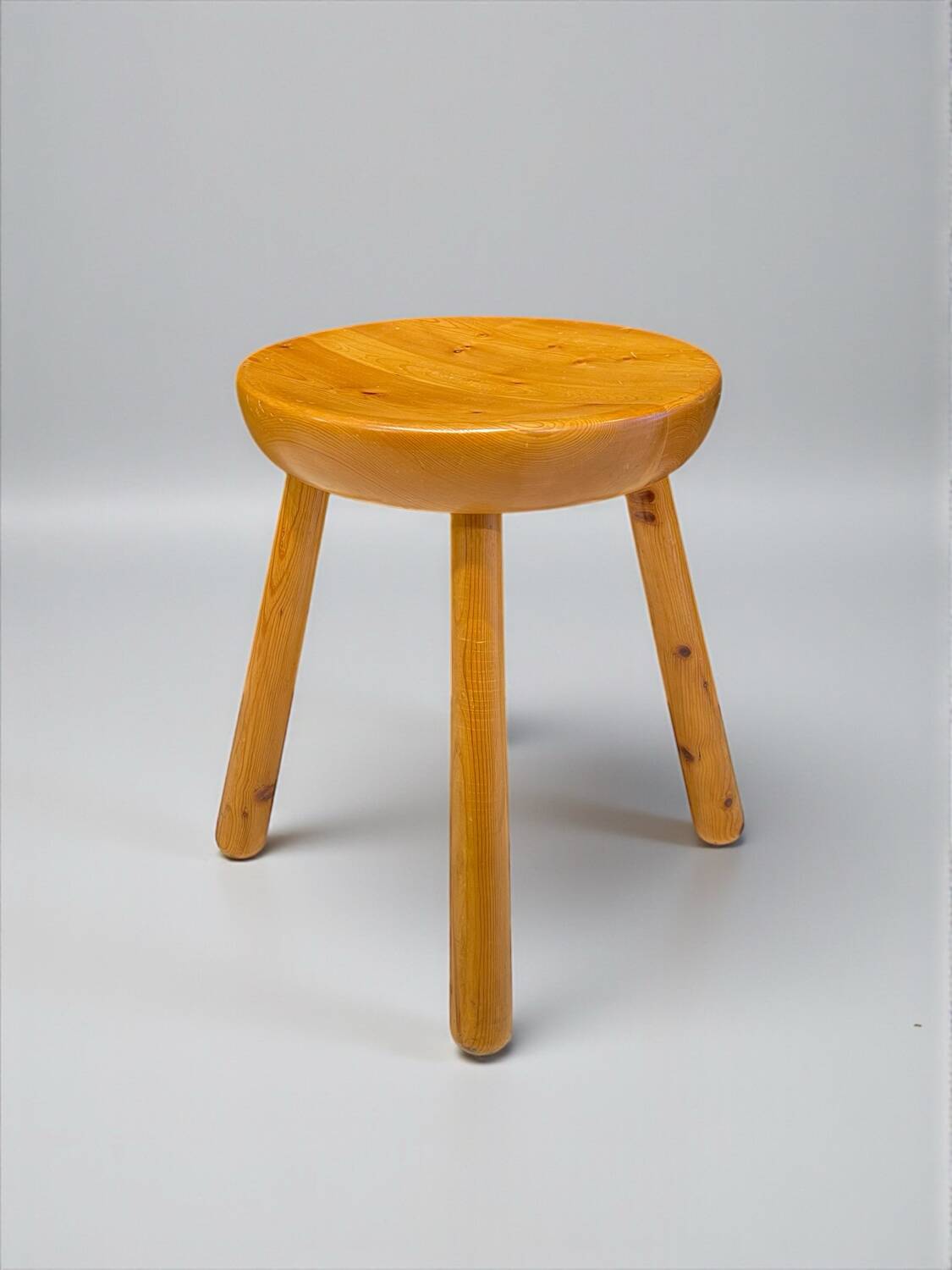 Tripod stool 1970