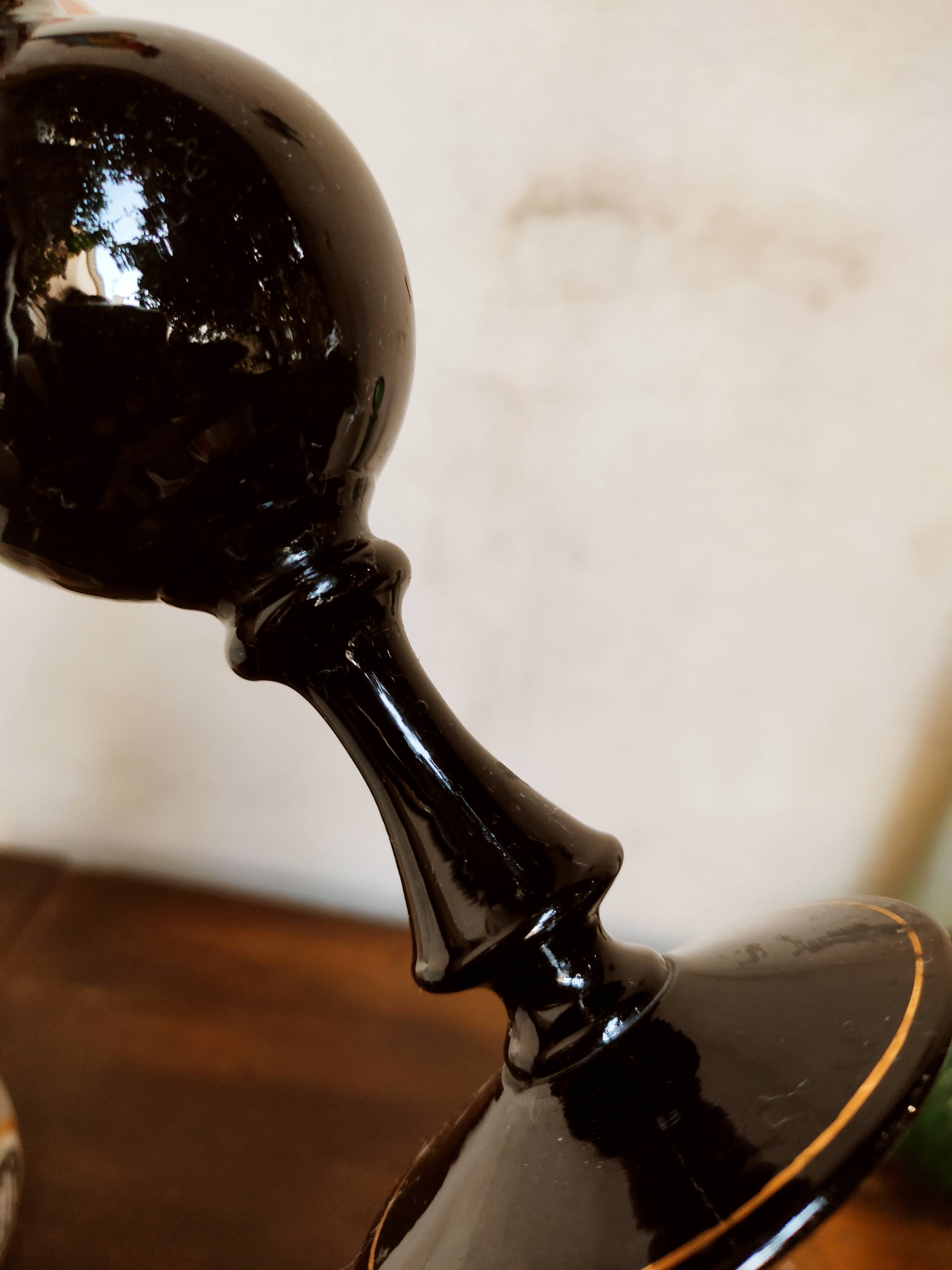 Black opaline soliflore vase