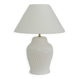 Twisted ceramic lamp