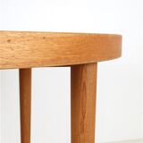 Table à manger ronde restaurée par Villy Schou Andersen / chêne / design danois moderne des années 1960 / 1970