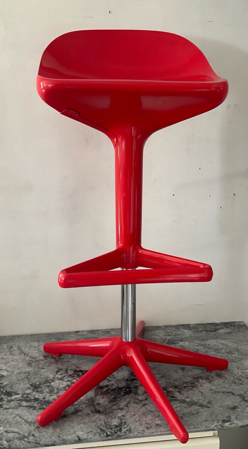 Spoon stool for Kartell by Antonio Citterio