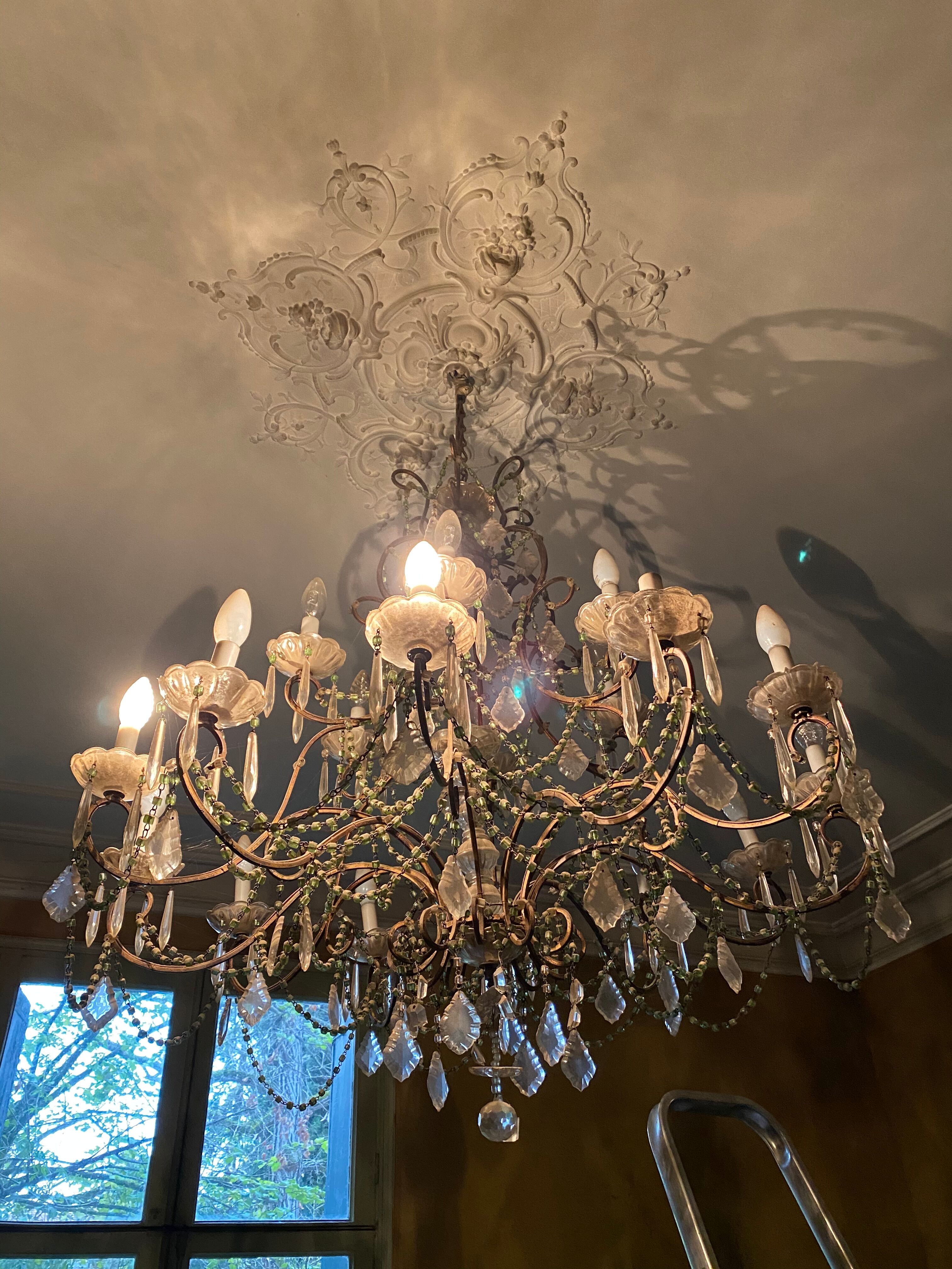 Stamp chandelier 18 fires 1900