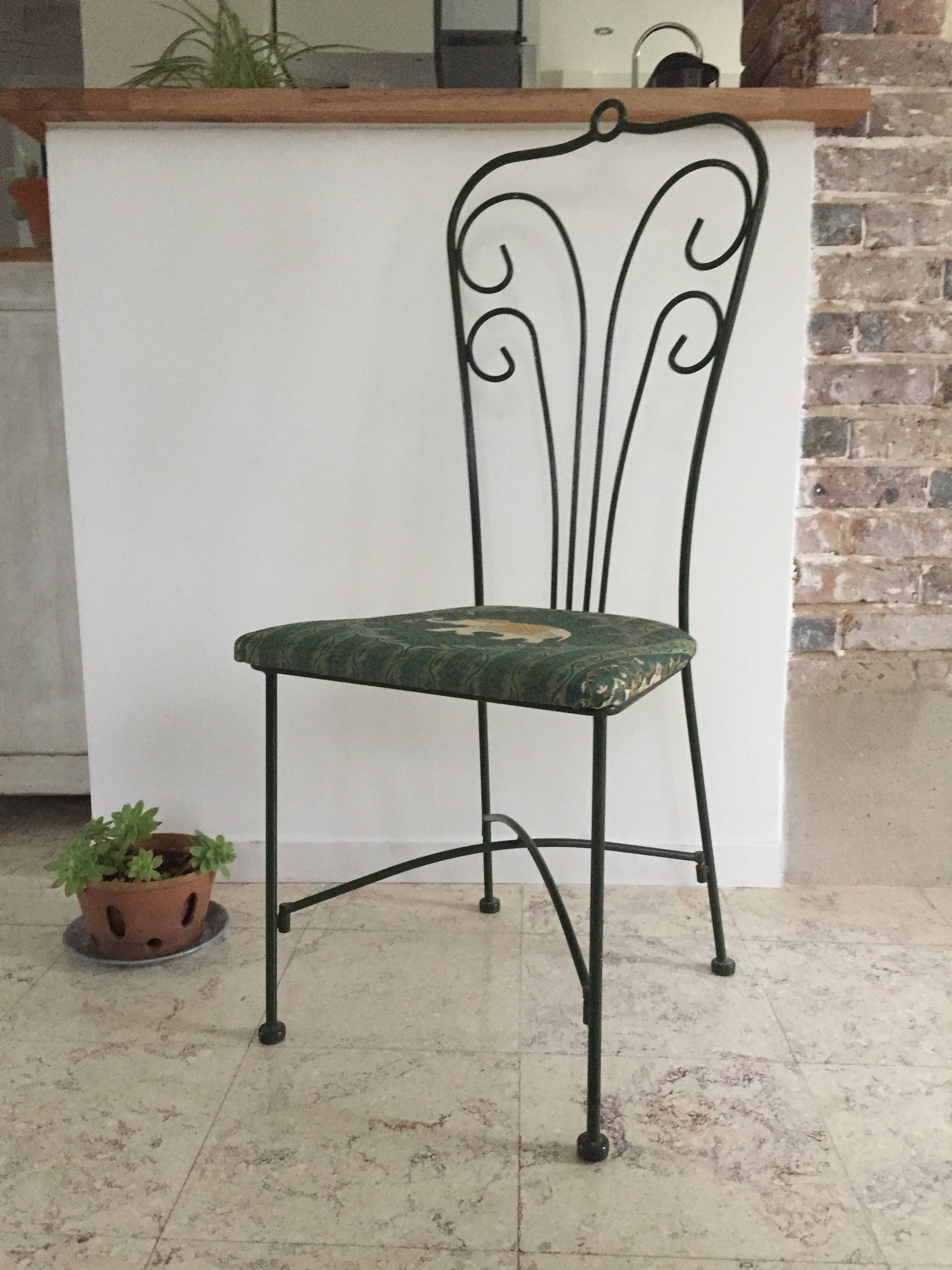 Chaise de jardin fonte d'acier vintage