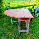 Solid oak table