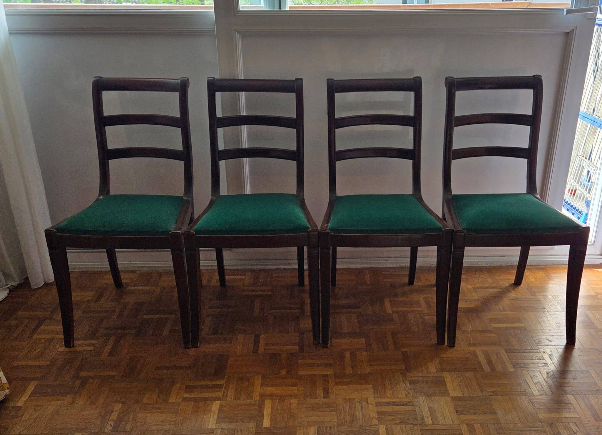 clip chairs