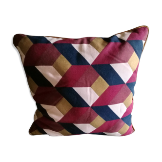 Geometric velvet cushion