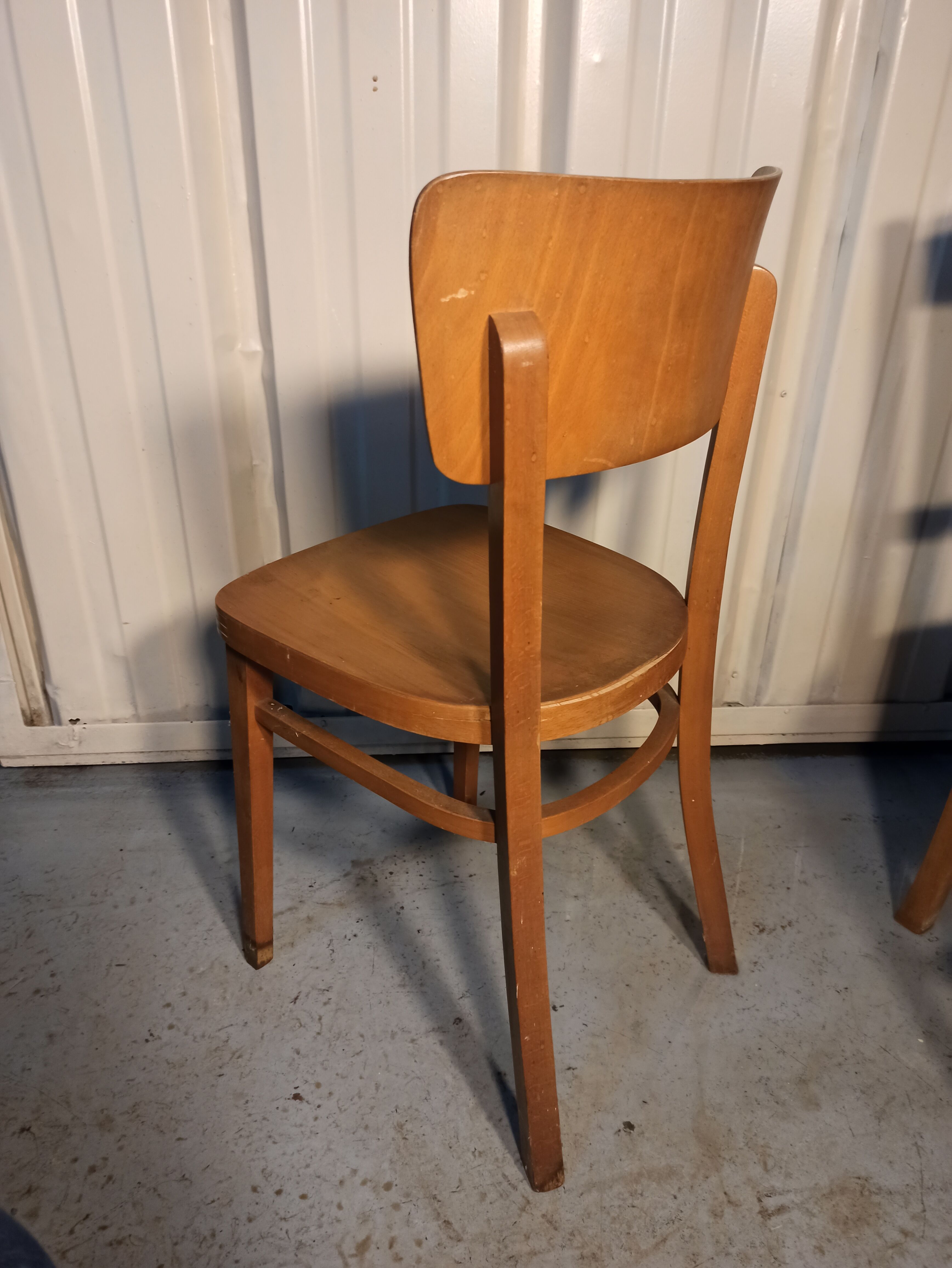 2 wooden bistro chairs Thonet