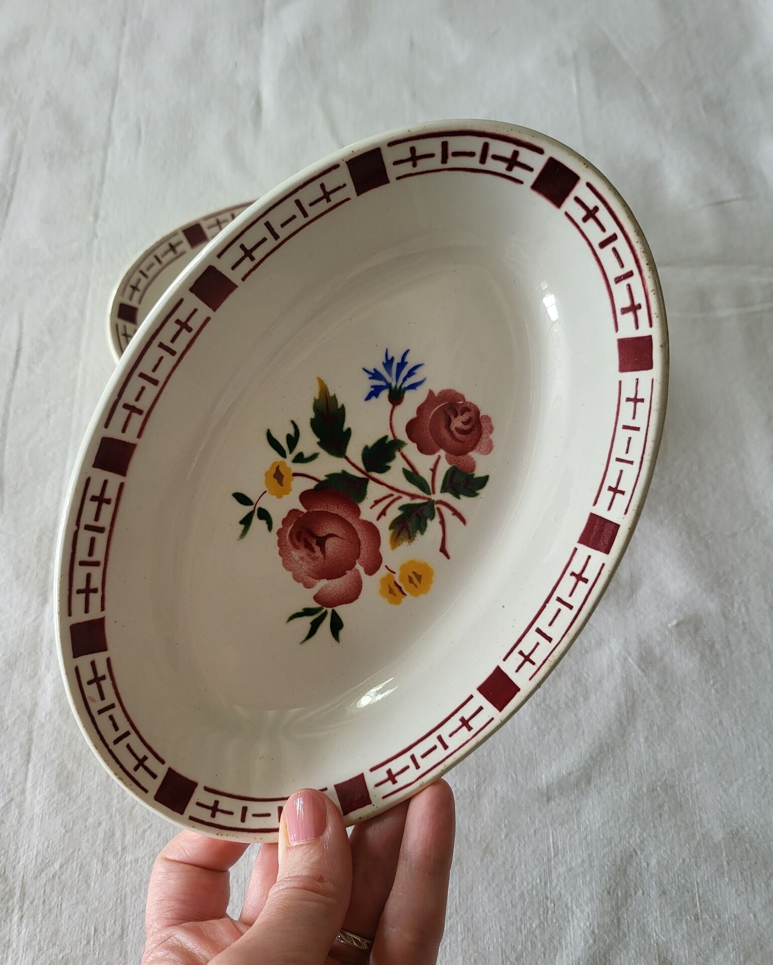 2 earthenware dishes from Sarreguemines and Digoin, model Danielle.