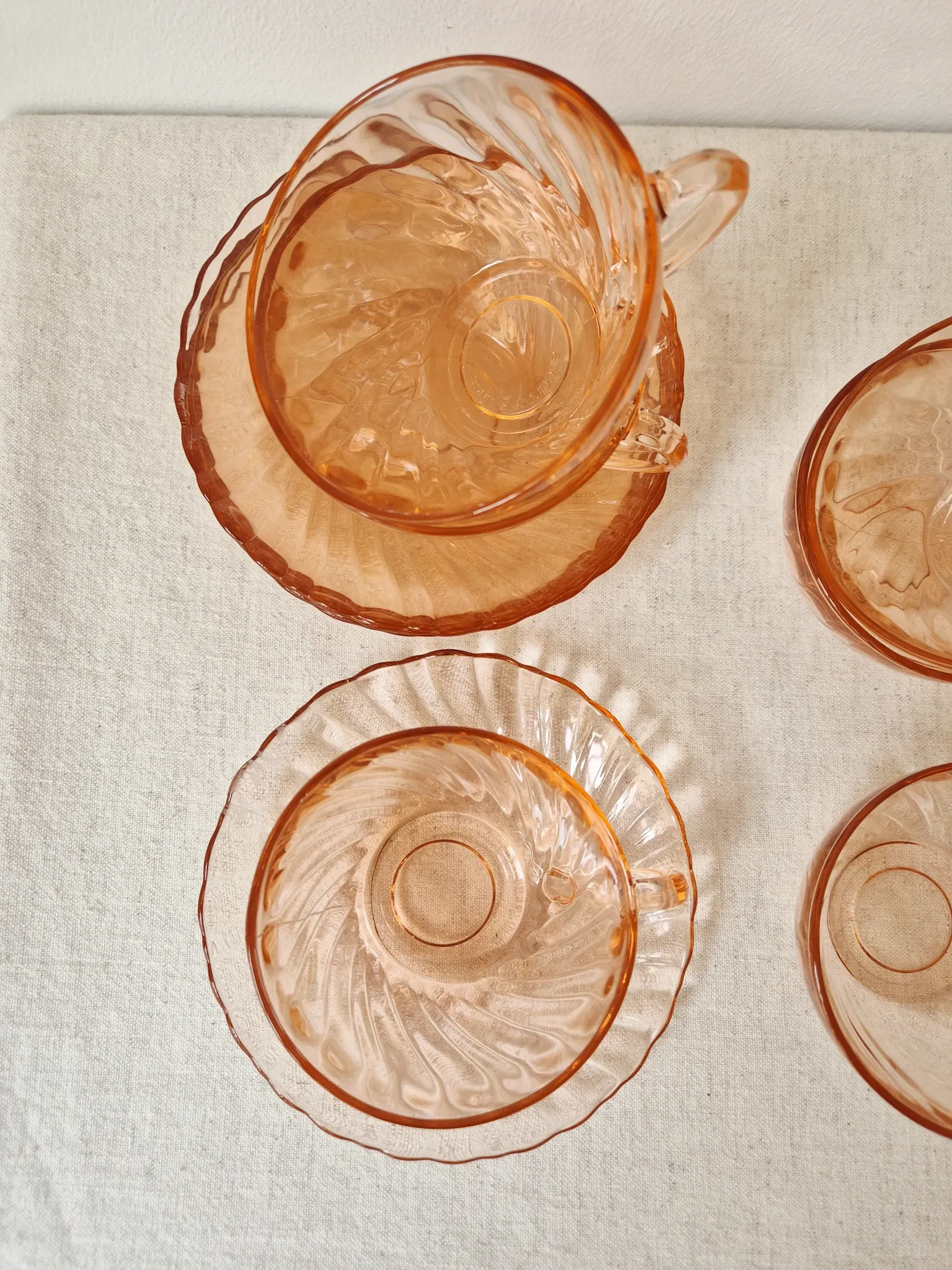 Set of 6 Coffee Cups & Saucers "Rosaline" '70s - Arcoroc France