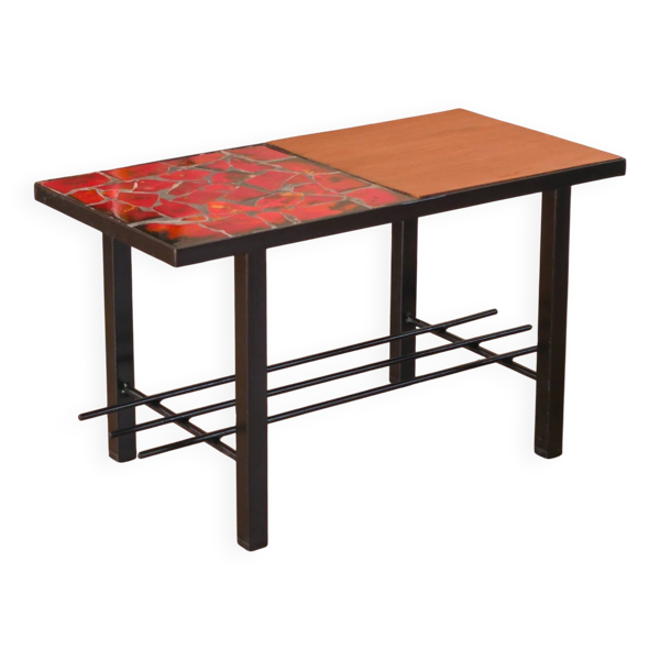Table basse en céramique rouge, fer noir, 1970