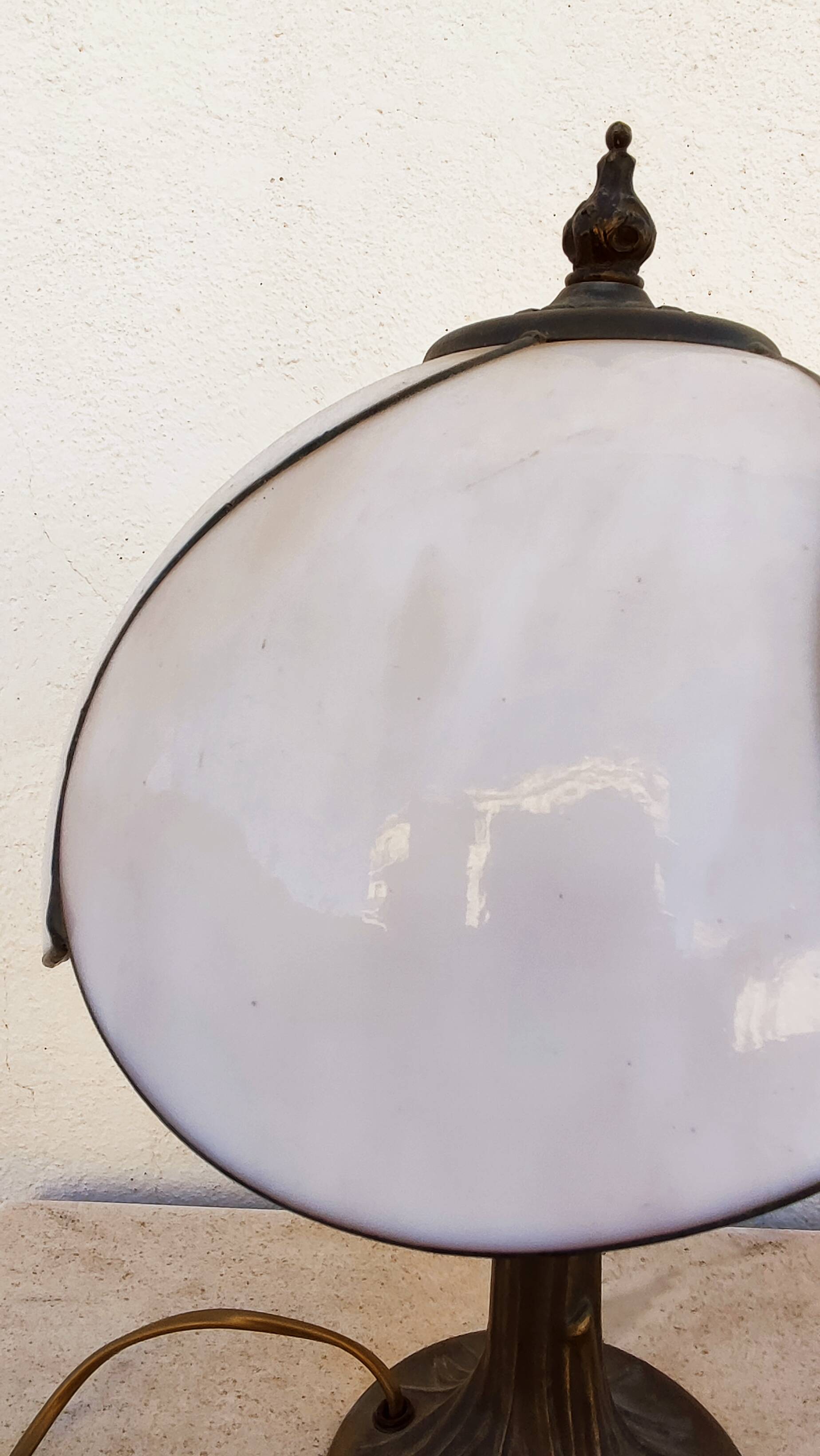 Art nouveau style lamp