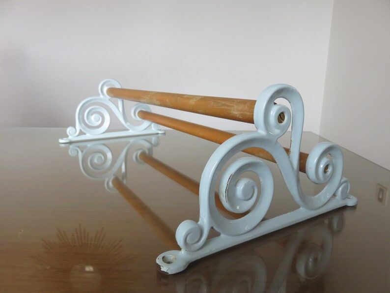 Towel rack in enamelled cast iron pale blue Art Deco 30s 40s