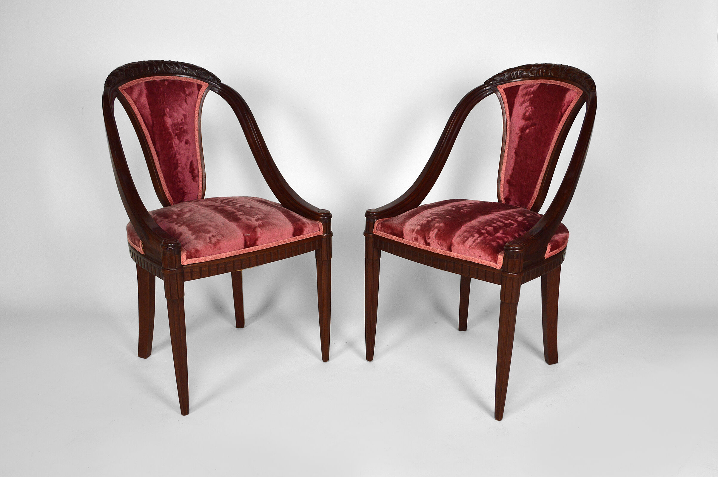 Art Deco Salon by Paul Follot in pink velvet, circa 1920