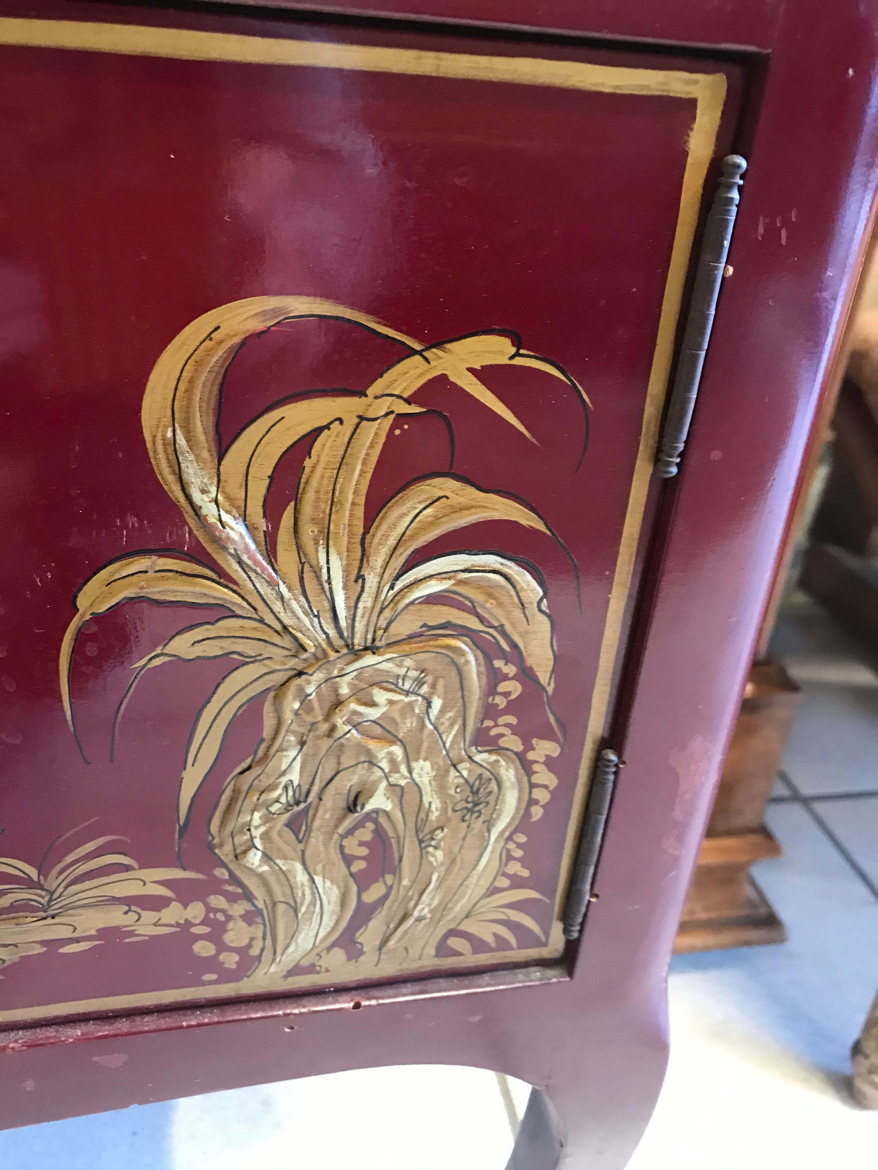 Chinese lacquered furniture