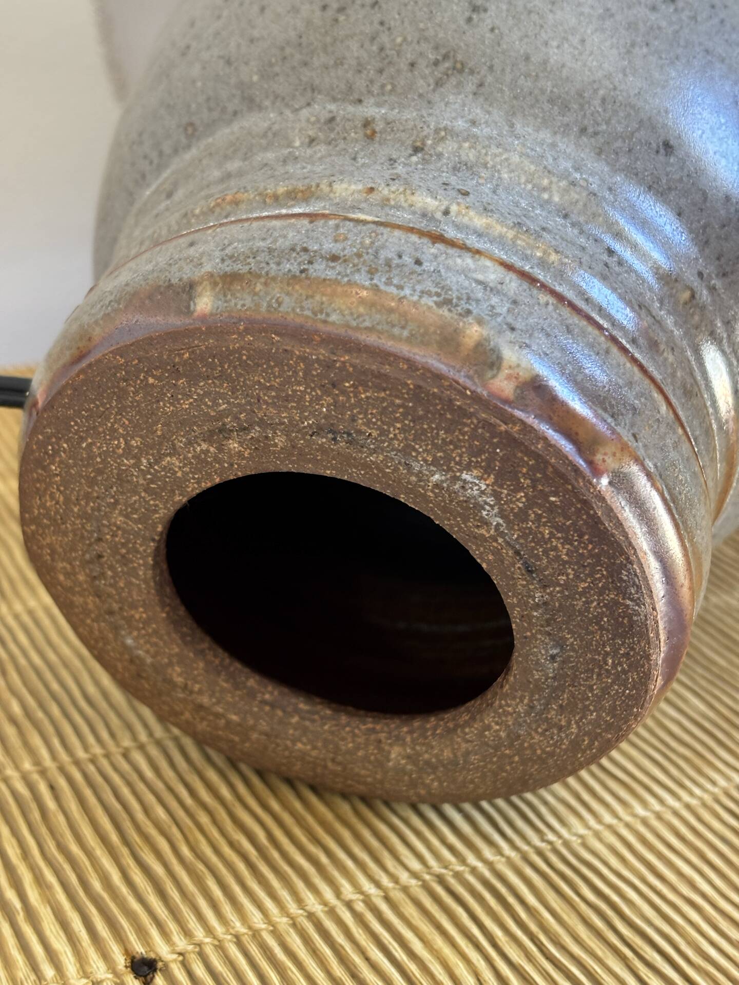 Lamp base in stoneware