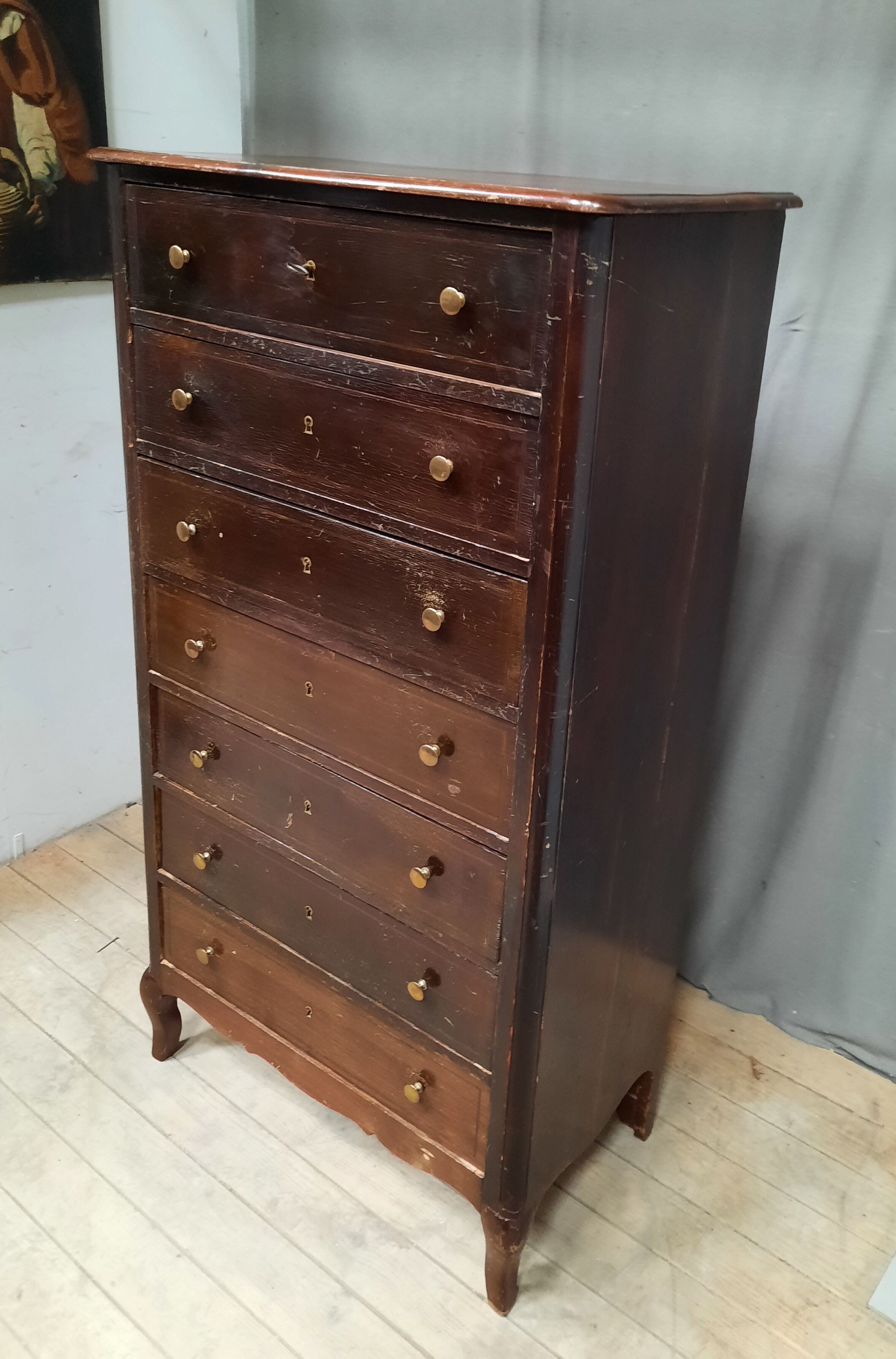 Furniture with 7 drawers in painted wood