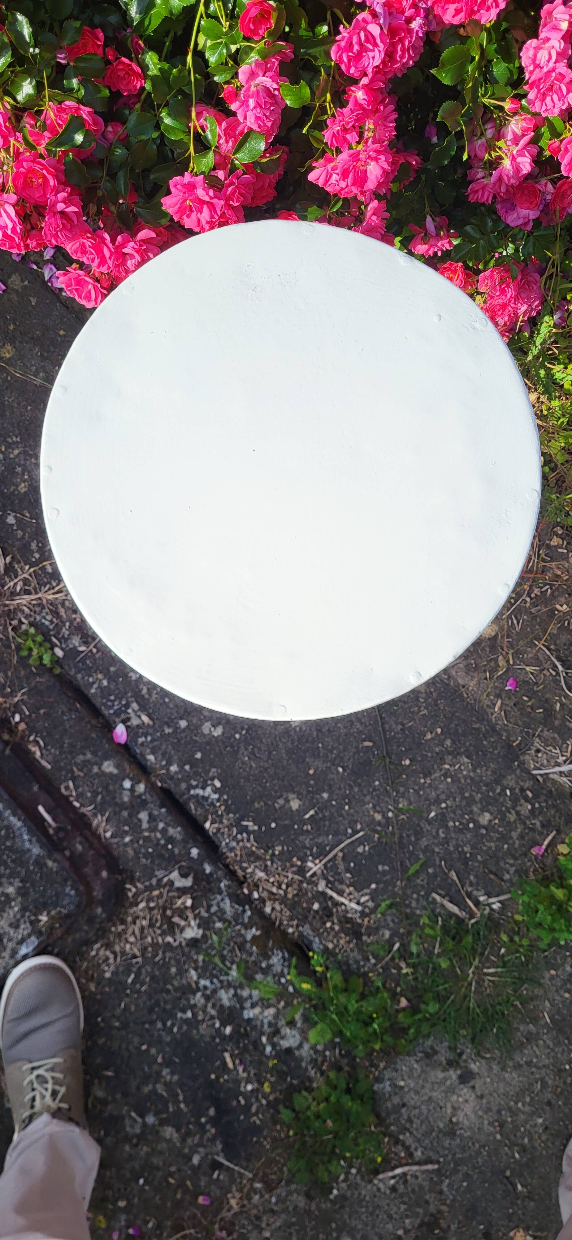 Iron garden coffee table / pedestal table