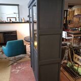 Patinated librarian