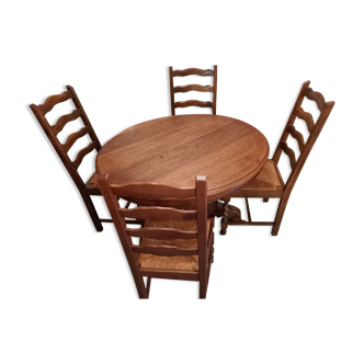 Table pied central sculpté avec ses chaises