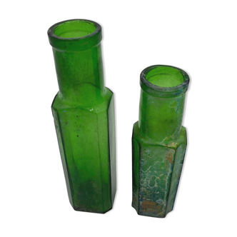 Set of two green vials