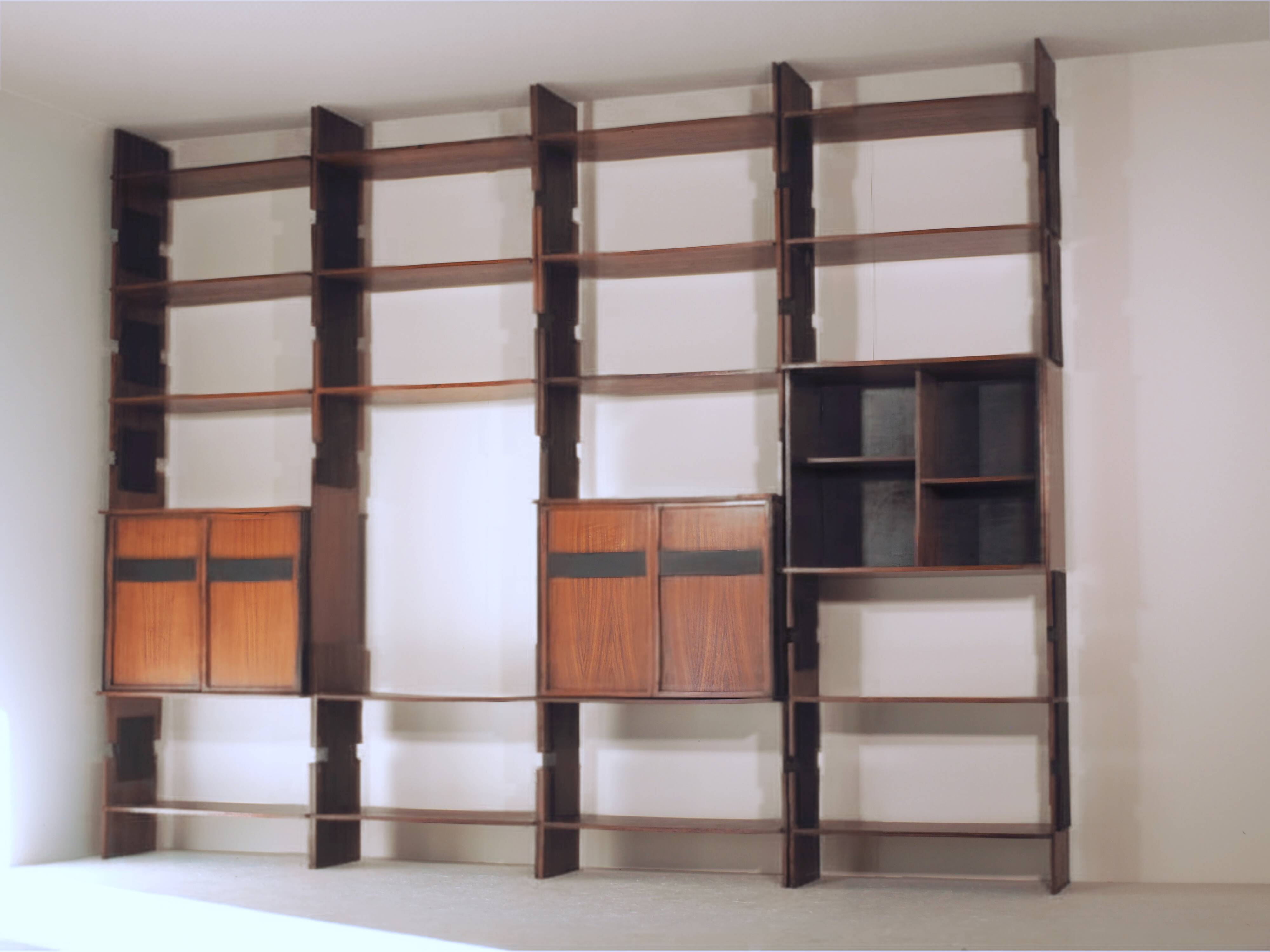 Bibliothèque modulaire en bois de rose grande unité murale composable