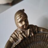 Empty art nouveau pocket in bronze