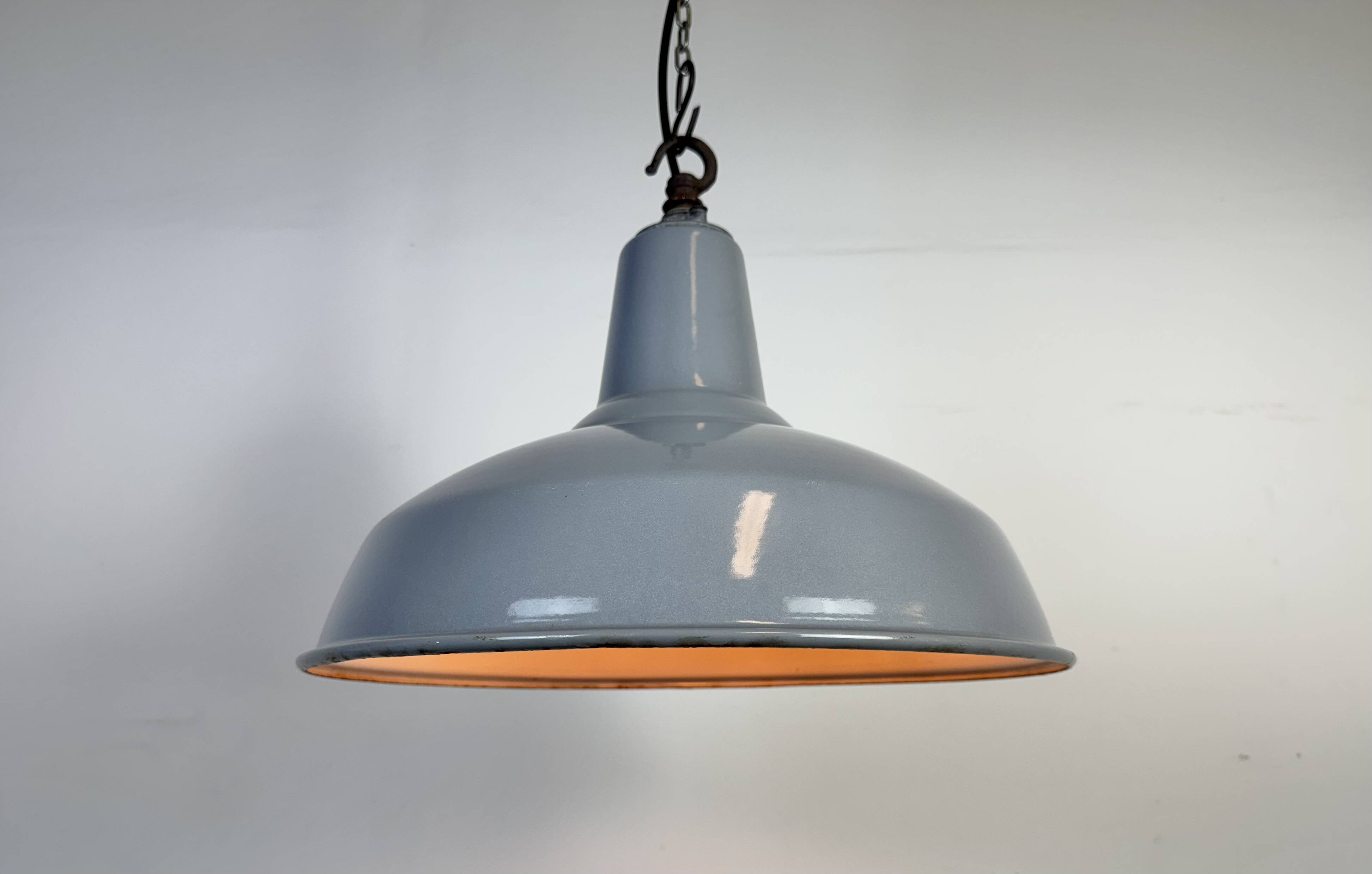 Industrial British Grey Enamel Factory Pendant Lamp, 1960s