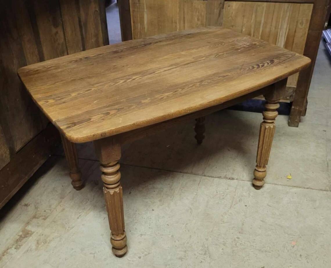 Louis Philippe period children's table or desk in solid wood circa 1830