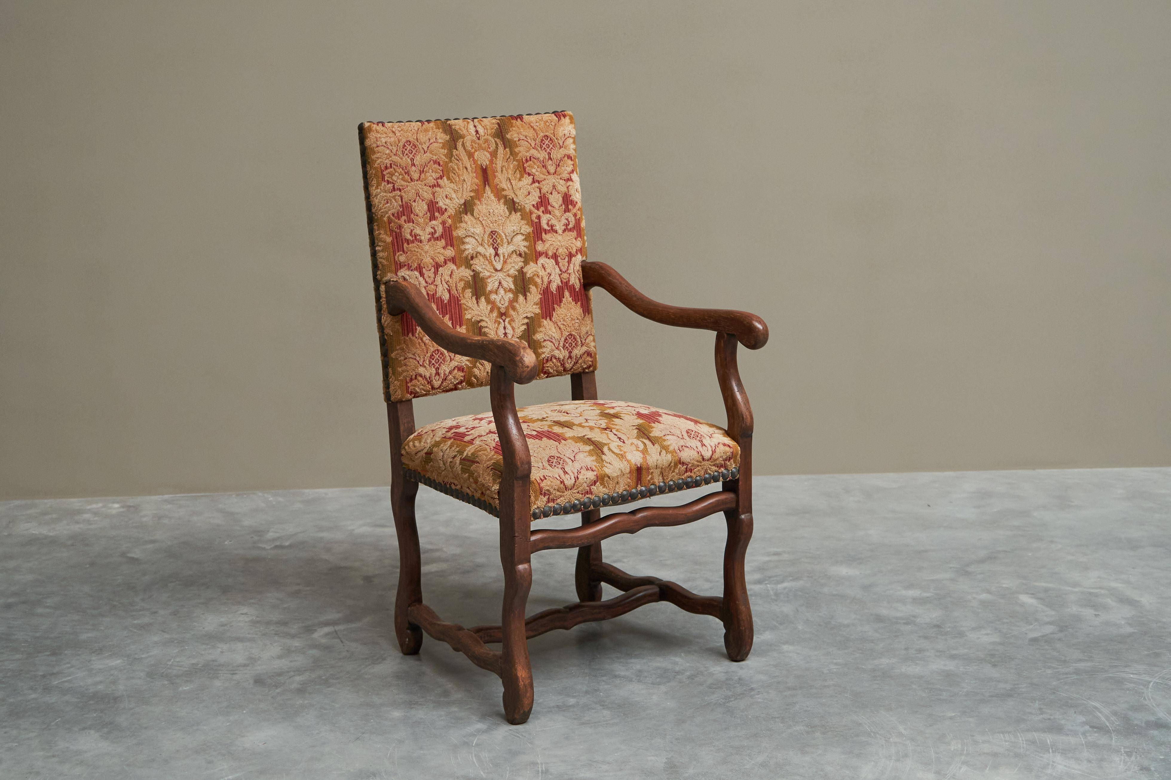 Sheep Bone Armchair in solid wood and 19th-century upholstery