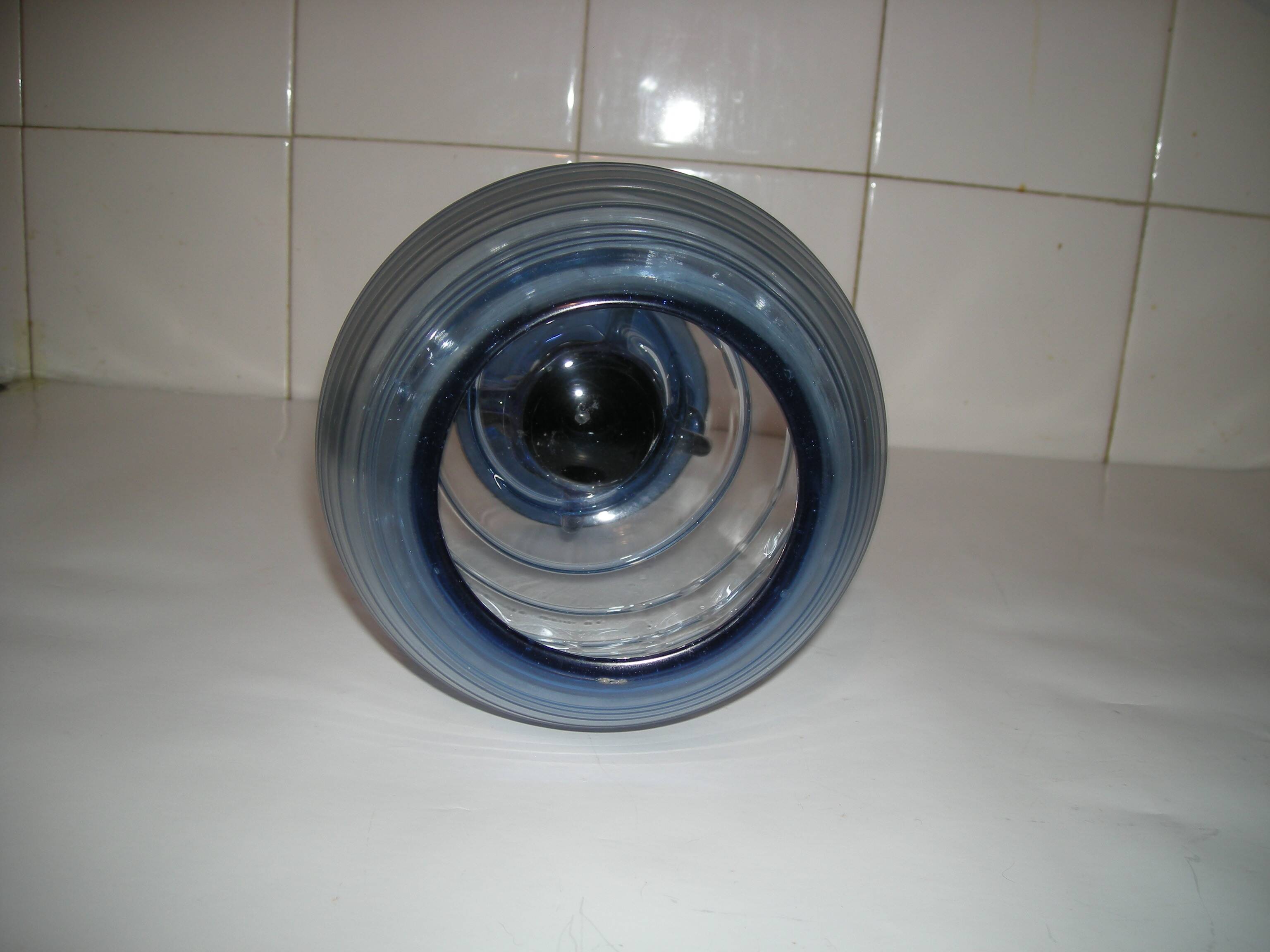 Coupe de verre Murano décorative bleu cobalt