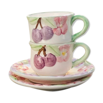 Barbotine cherry cups