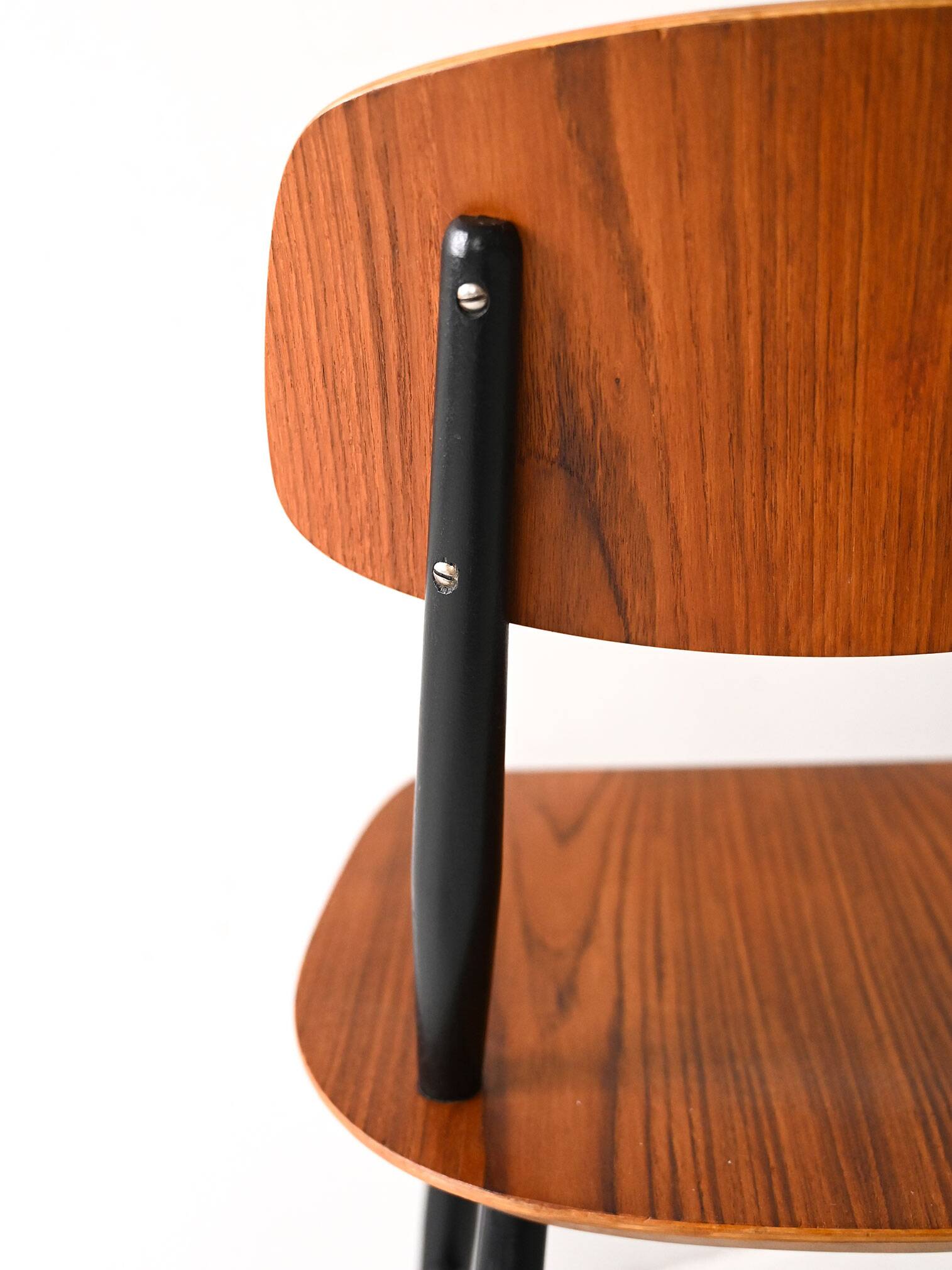 Vintage Scandinavian chair with black legs