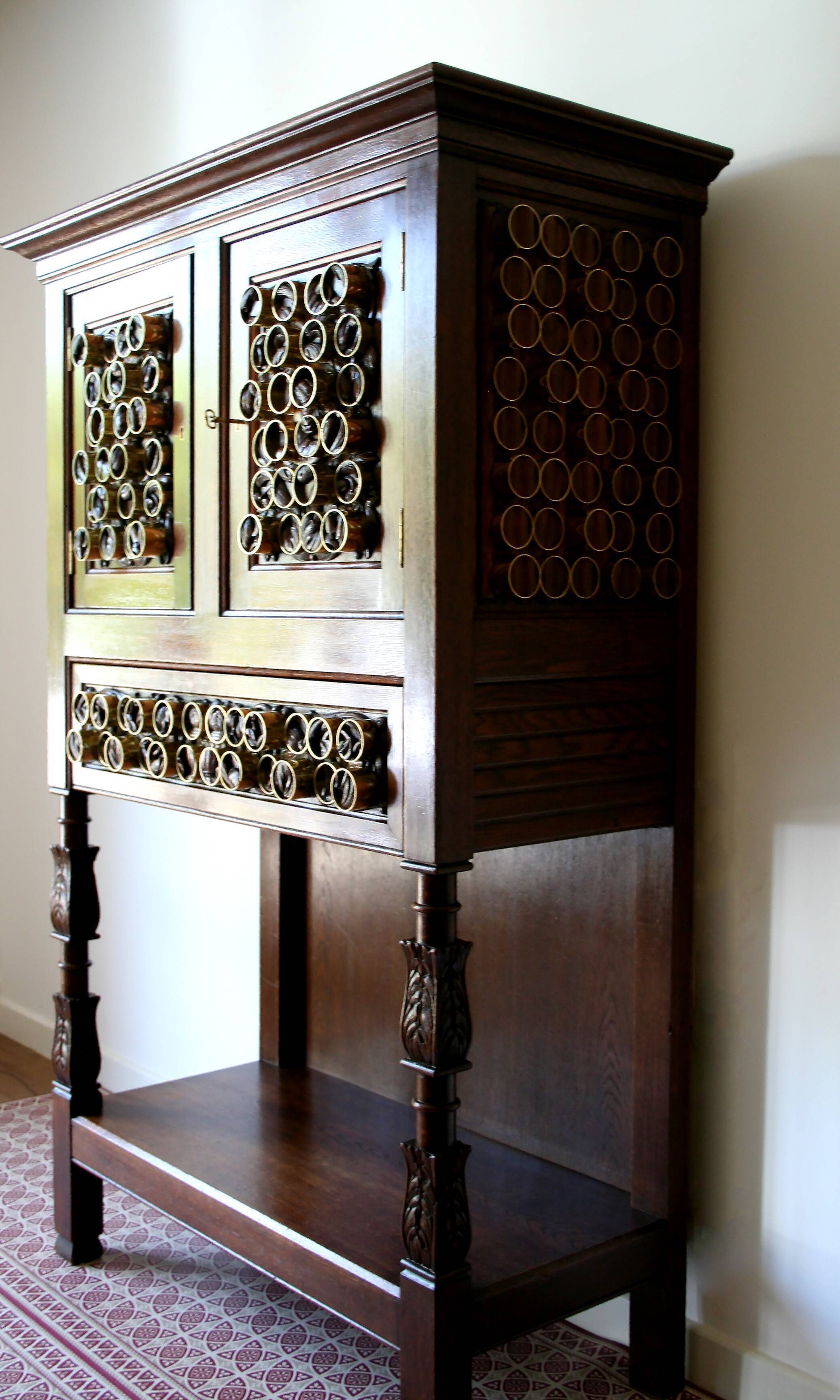 Bar in neo-renaissance style in solid oak