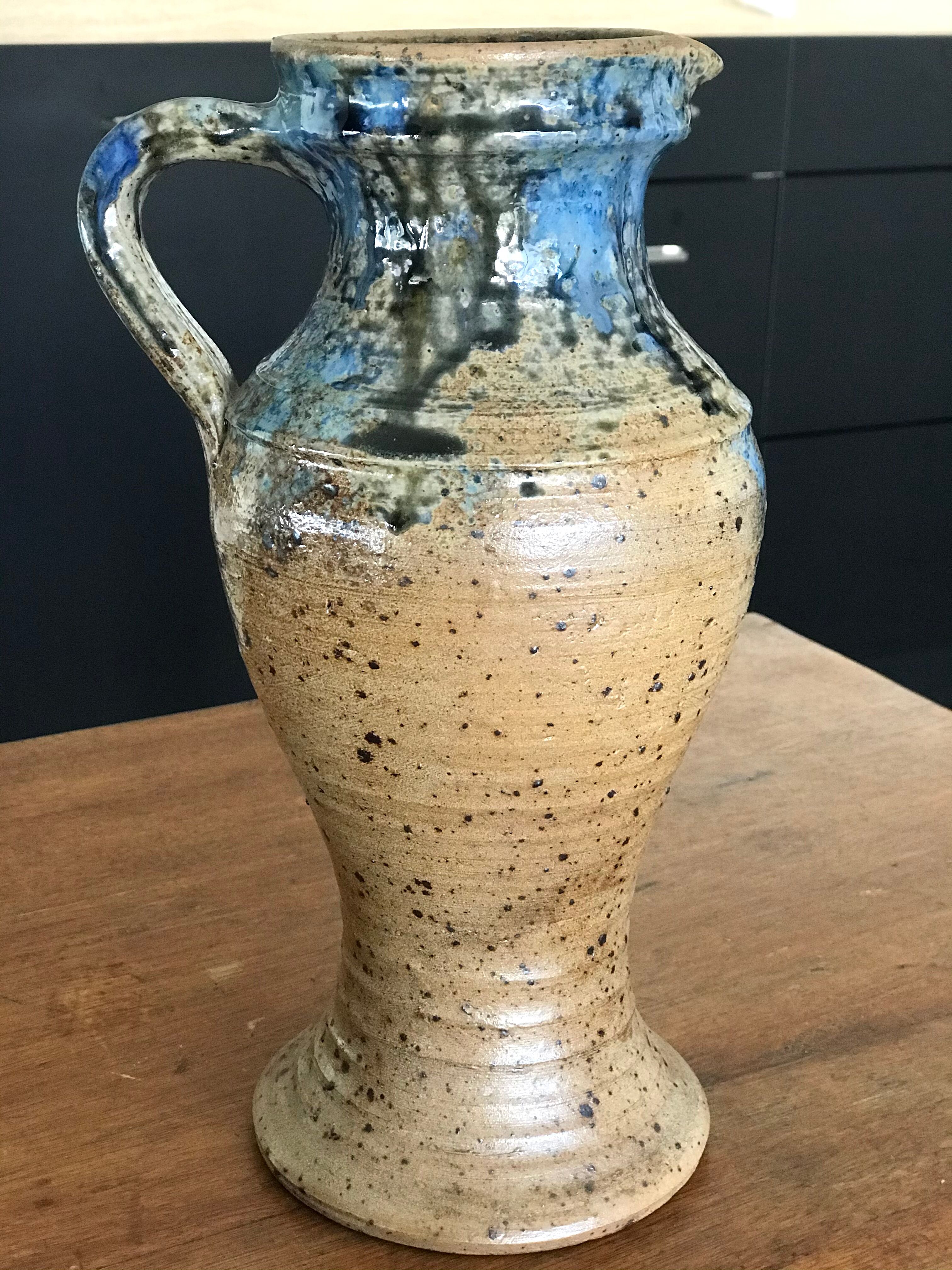 Glassed sandstone pitcher