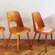 Ensemble de quatre chaises de salle à manger du milieu du siècle n° 515 par Oswald Haerdtl pour la société TON