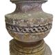 Ensemble de vases décoratifs en grès français aux artichauts, du 18ème siècle