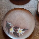 Set of 9 plates