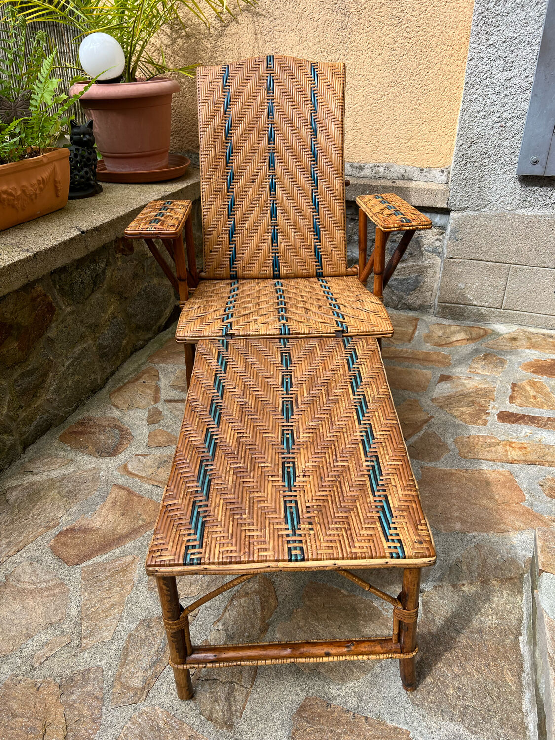 Vintage rattan and wicker deckchair