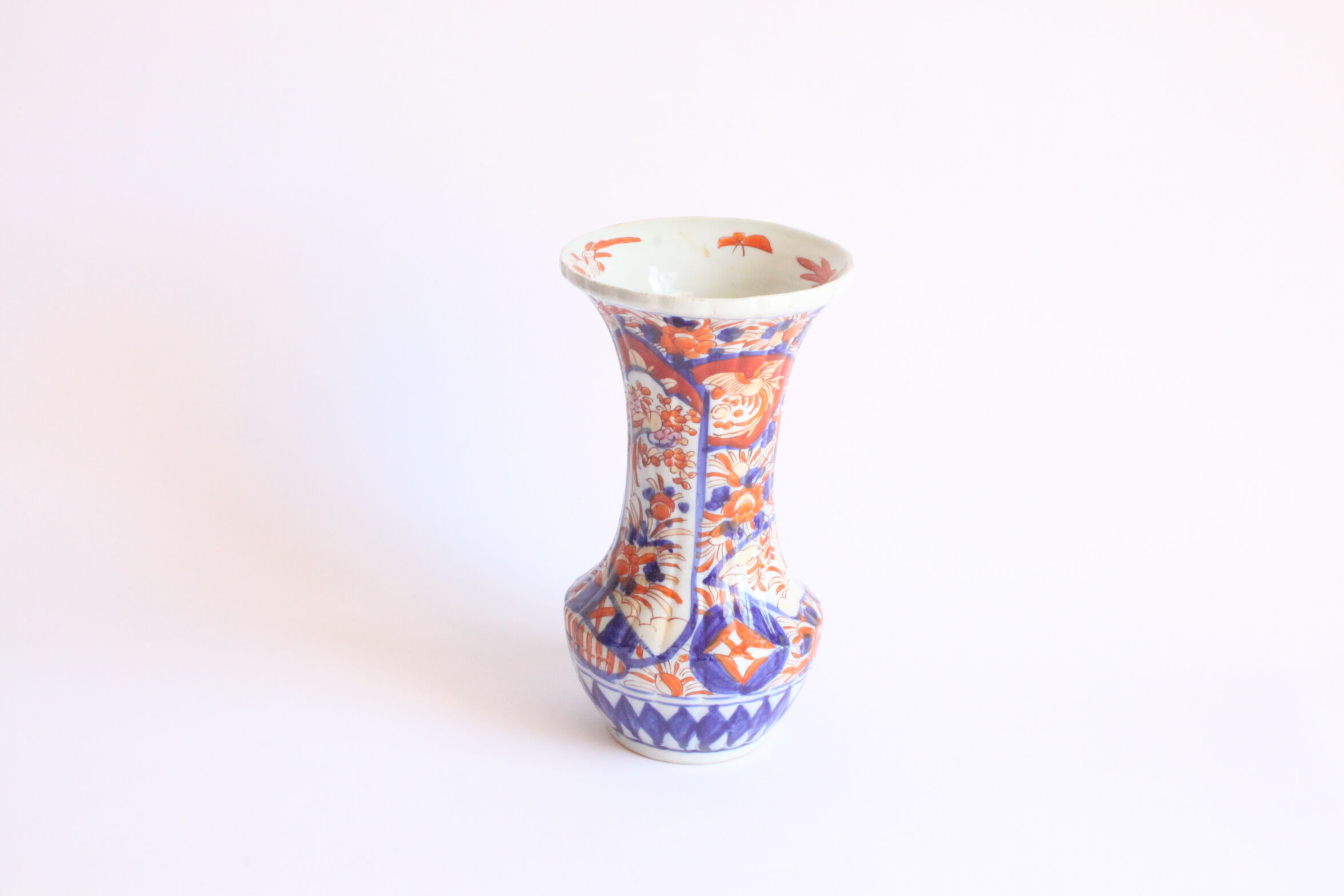 Japanese Imari porcelain vase, 19th century