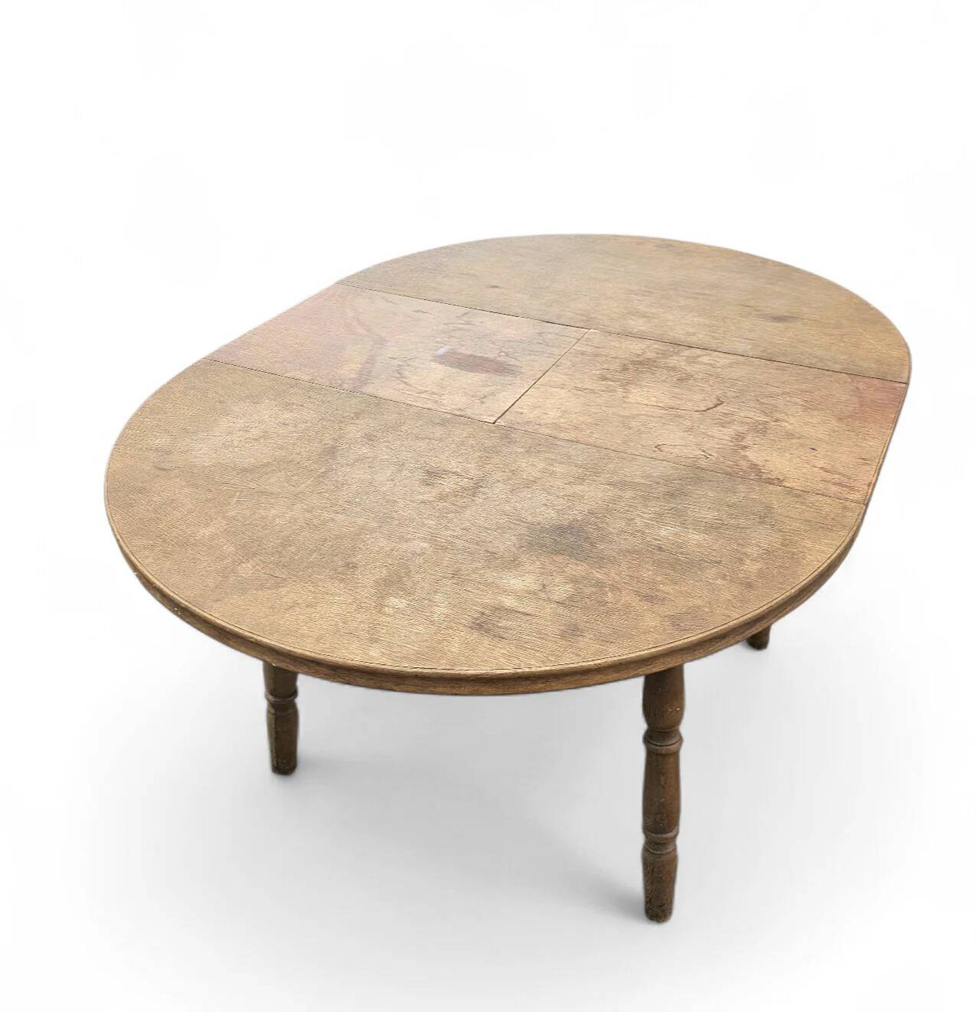 A slightly weathered Windsor wheelback dining set (7) by Oirschotse Meubelindustrie 1950s