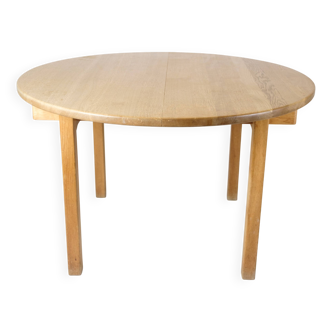 Round Dining Table With Extension Made In Oak By Kurt Østervig
