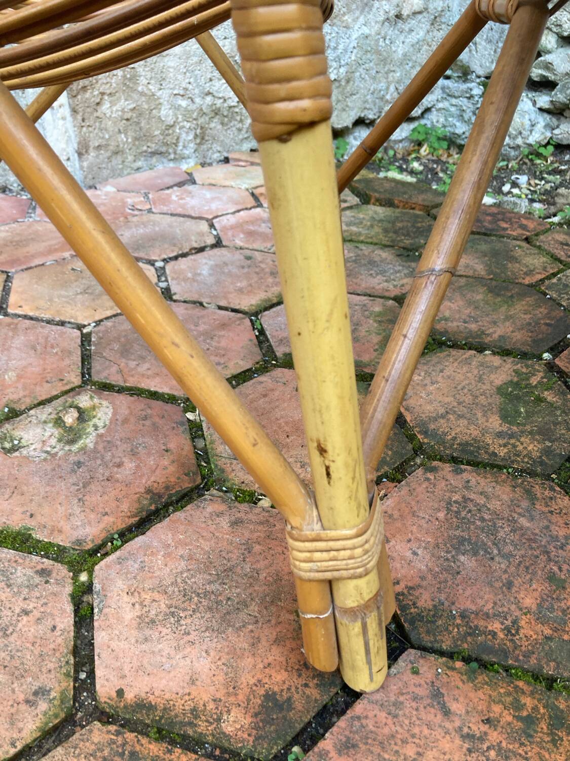 Vintage rattan lounge