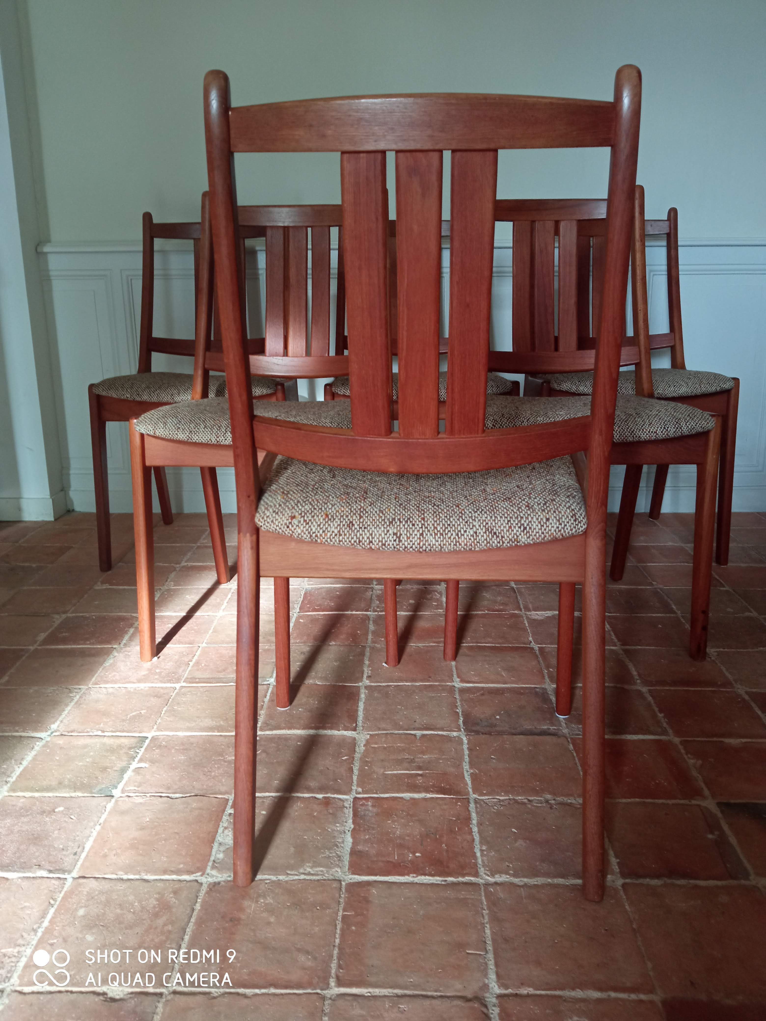 6 KS möbler chairs in teak and wool Kvadrat 60s