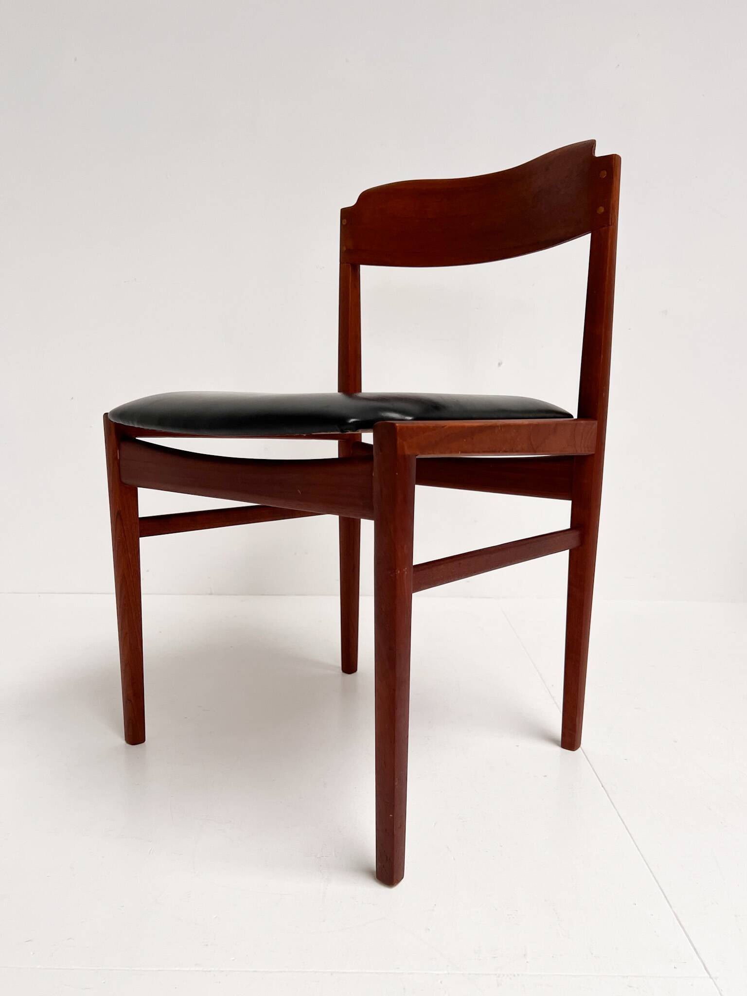 Set Mid Century Danish dining chairs attributed to Korup Mobelfabrik, 1960s