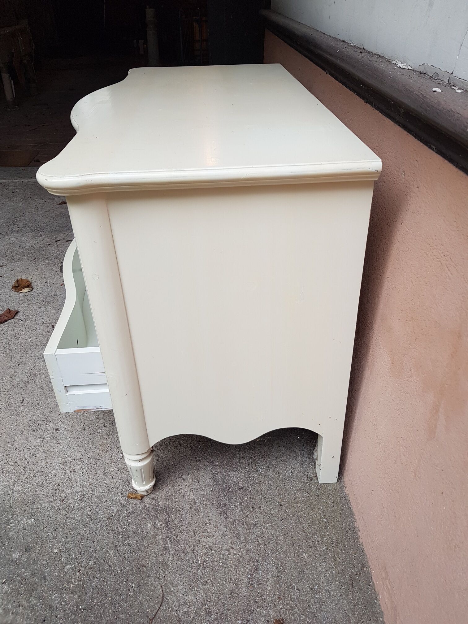 Off-white dresser