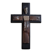 Croix chrétienne par l'artiste danois Ejvind Nielsen