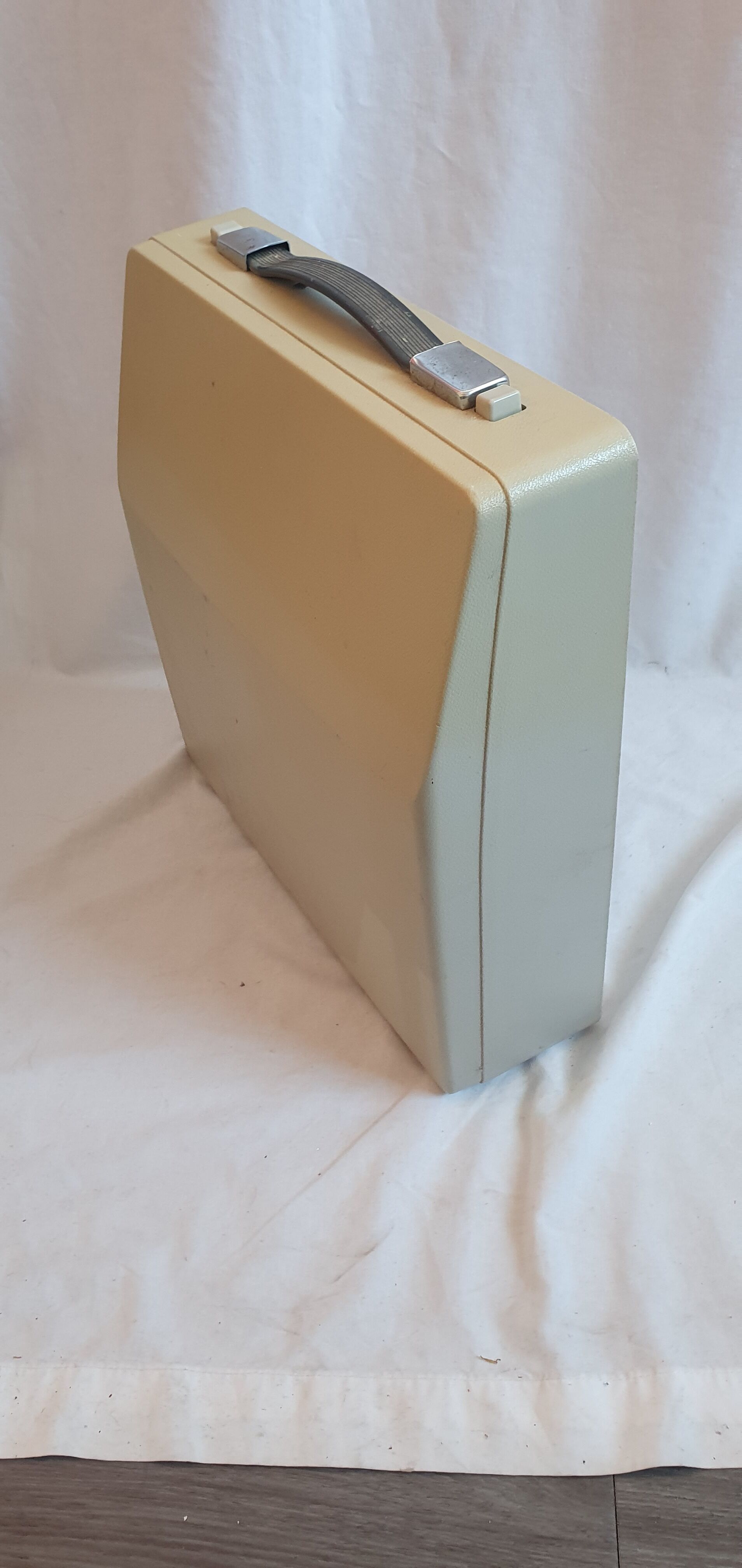 Portable royal typewriter, 1970