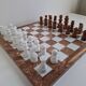 Ensemble d’échecs en marbre allemand vintage, échiquier moderne en pierre du milieu du siècle, 1970