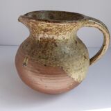 Signed vernissé sandstone pitcher